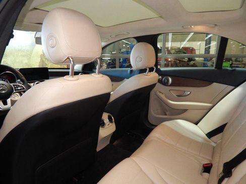 Used 2020 Mercedes-Benz C 300 4MATIC Sedan w/ Premium Package image 35