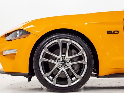 Used 2019 Ford Mustang GT Premium w/ Equipment Group 401A RWD image 24