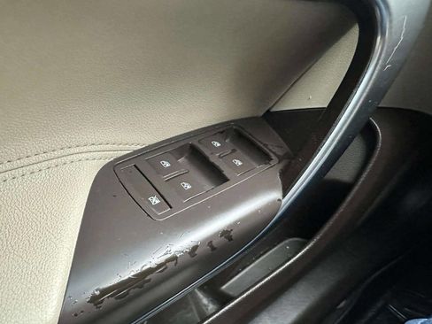 Used 2011 Buick Regal CXL Turbo w/ TO2 Preferred Equipment Group image 28