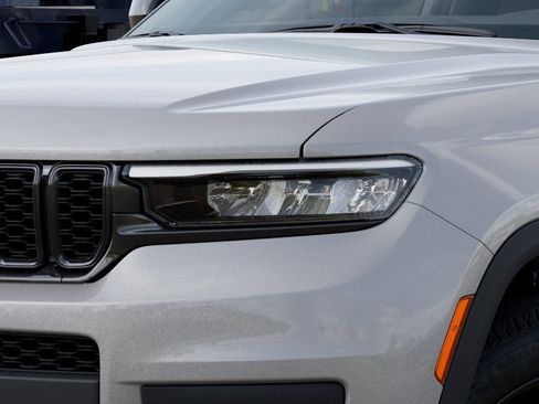 New 2025 Jeep Grand Cherokee L Laredo AWD/4WD image 53