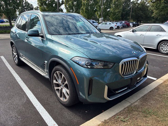 Used 2026 BMW X5 xDrive40i AWD/4WD image 13