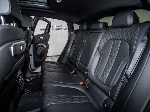 Used 2024 BMW X6 xDrive40i w/ Executive Package AWD/4WD image 16
