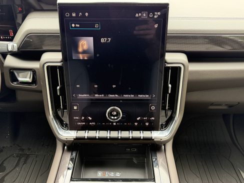 New 2026 GMC Yukon Elevation AWD/4WD image 29