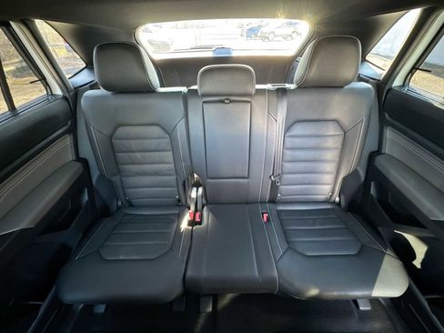 Used 2023 Volkswagen Atlas Cross Sport SEL Premium R-Line image 13