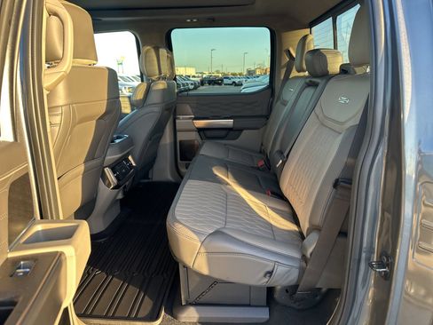 Used 2026 Ford F450 Platinum w/ Platinum Plus Package AWD/4WD image 16