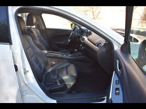 Used 2017 MAZDA MAZDA6 Touring FWD image 32