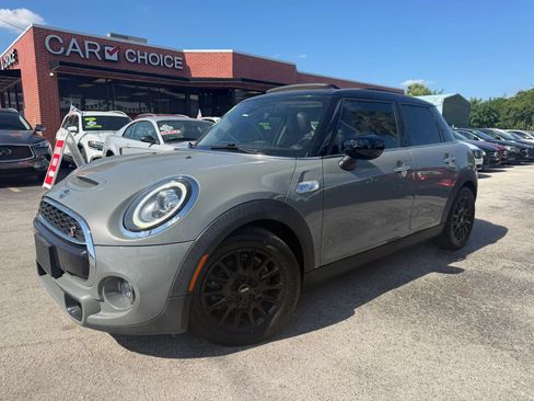 Used 2020 MINI Cooper S w/ Storage Package FWD image 1