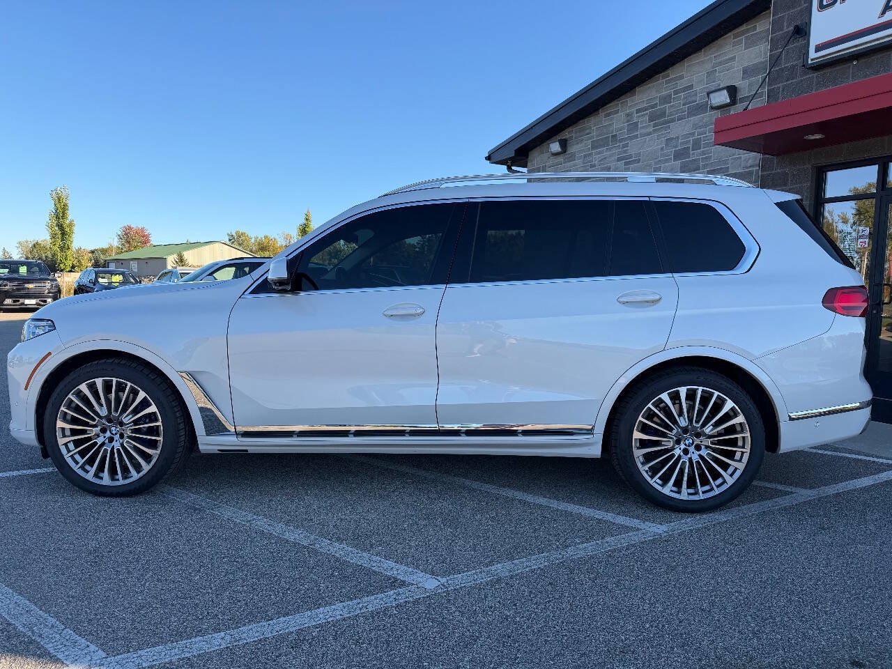 Used 2019 BMW X7 xDrive50i w/ Dynamic Handling Package AWD/4WD image 30
