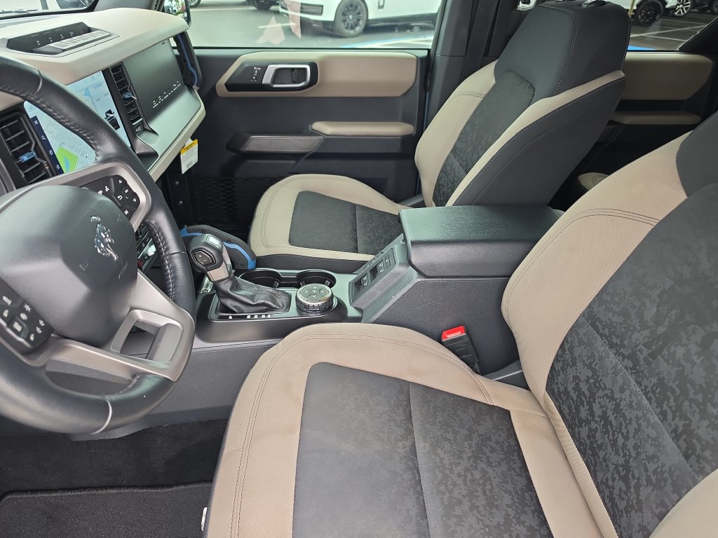 Used 2022 Ford Bronco Wildtrak AWD/4WD image 19