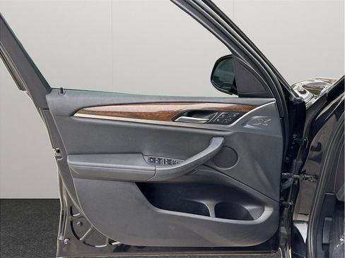 Used 2019 BMW X3 sDrive30i w/ Driving Assistance Package image 22