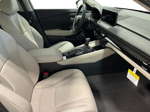New 2026 Honda Accord EX-L image 28