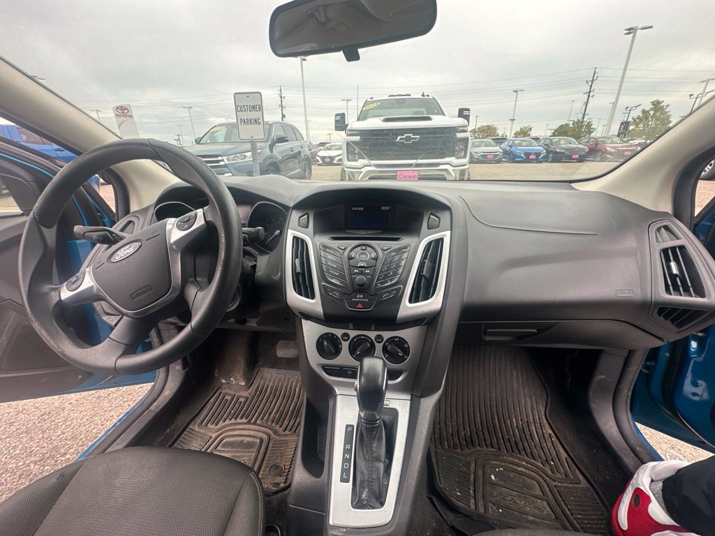 Used 2014 Ford Focus SE FWD image 13