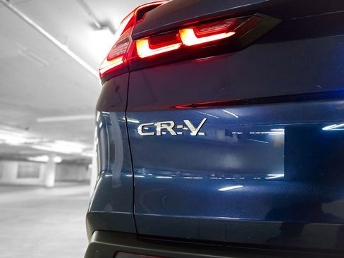 Certified 2025 Honda CR-V EX-L image 10