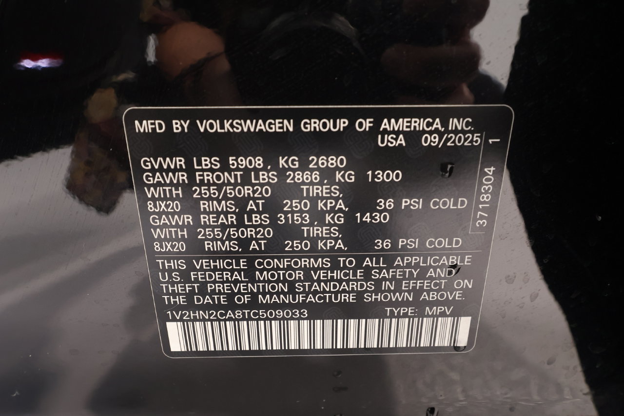 Used 2026 Volkswagen Atlas SE AWD/4WD image 32