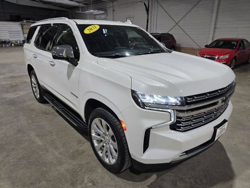 Used 2021 Chevrolet Tahoe Premier AWD/4WD image 19