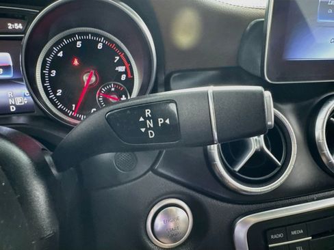 Used 2019 Mercedes-Benz CLA 250 4MATIC image 30