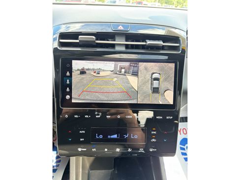 Used 2023 Hyundai Santa Cruz Limited AWD/4WD image 13