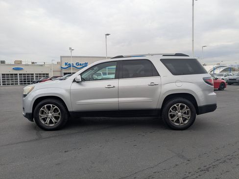 Used 2016 GMC Acadia SLT image 9