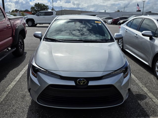 Certified 2026 Toyota Corolla LE FWD image 2