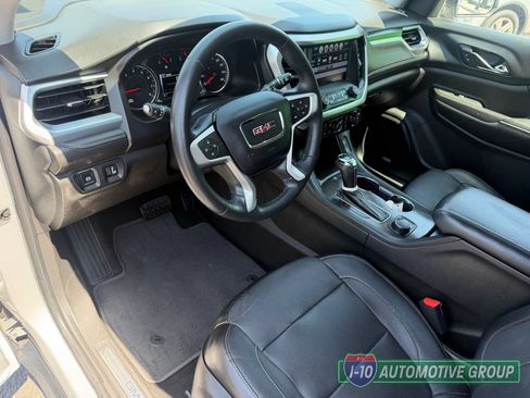 Used 2017 GMC Acadia SLT FWD image 17