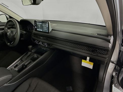 New 2026 Honda Accord LX image 34