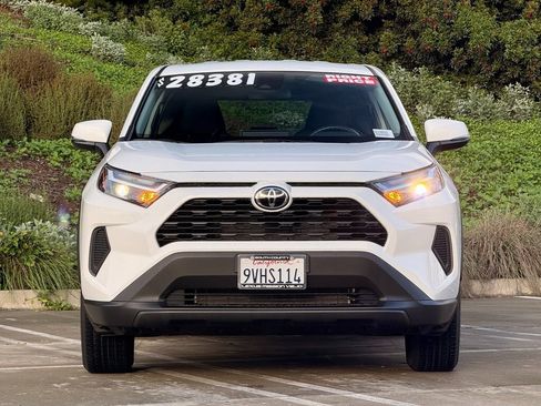 Used 2025 Toyota RAV4 LE image 4
