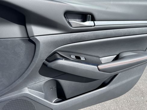 New 2025 Nissan Altima 2.5 SR image 41