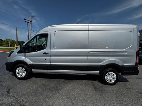 Used 2026 Ford Transit 250 148 Medium Roof w/ Exterior Upgrade Package RWD image 2