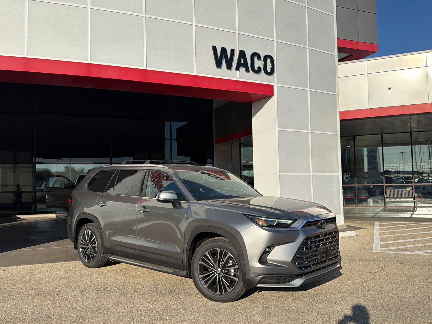 New 2026 Toyota Grand Highlander AWD Hybrid image 1