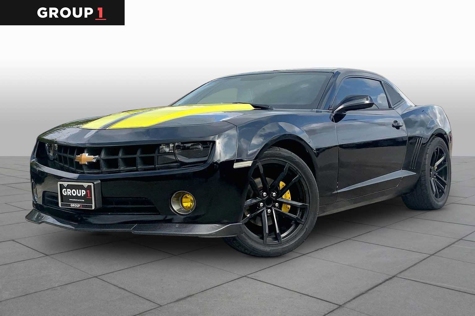 Used 2013 Chevrolet Camaro LS RWD image 1