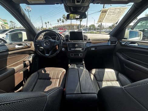 Used 2017 Mercedes-Benz GLS 450 4MATIC w/ Premium Package image 25