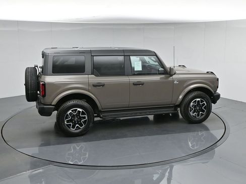Certified 2026 Ford Bronco Outer Banks AWD/4WD image 49