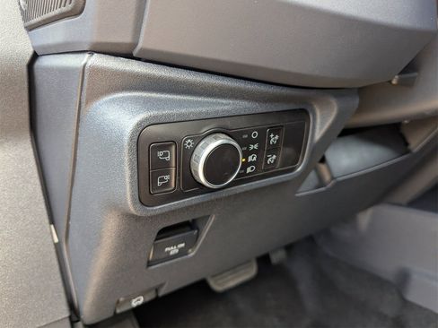 New 2025 Ford Bronco Badlands image 56