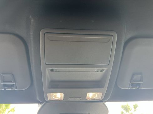 Used 2025 Ford Escape ST-Line FWD image 28