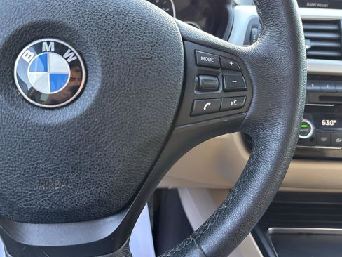 Used 2018 BMW 320i Sedan image 14