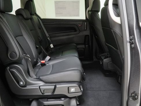 New 2026 Honda Odyssey EX-L image 43