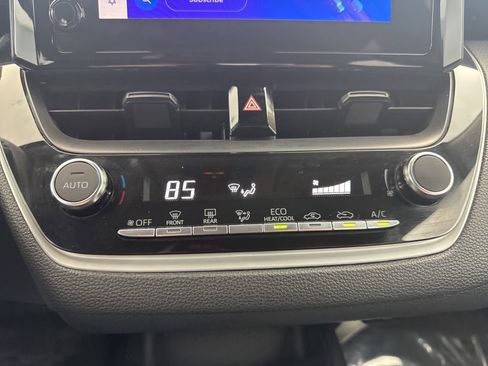 Used 2024 Toyota Corolla LE image 19