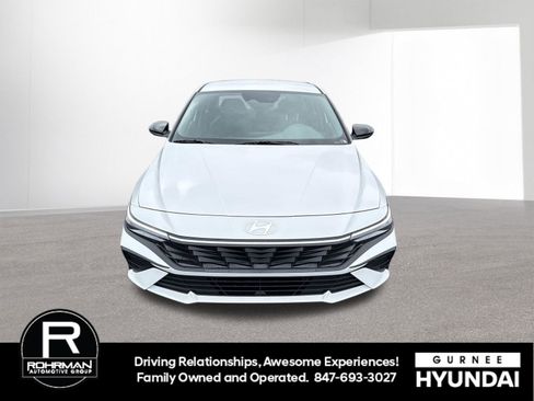 New 2026 Hyundai Elantra Sport FWD image 3