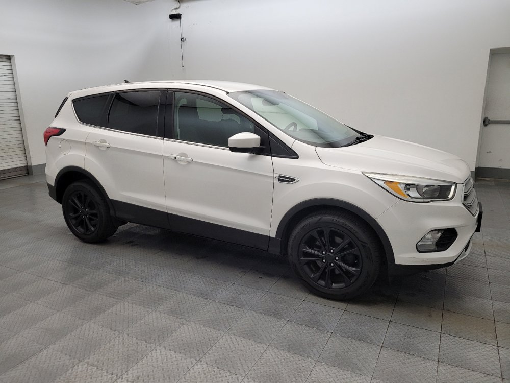 Used 2019 Ford Escape SE FWD image 11
