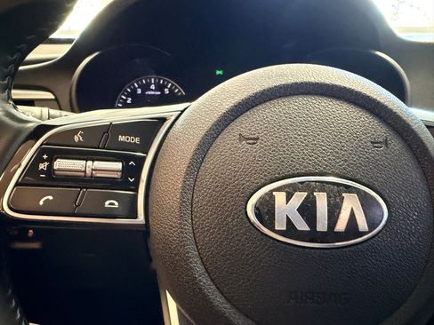 Used 2019 Kia Optima EX image 31