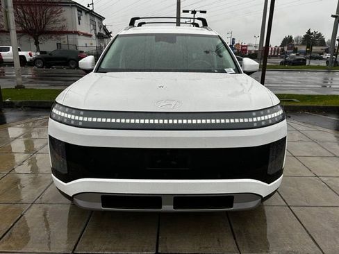 New 2026 Hyundai Ioniq 9 SEL image 3