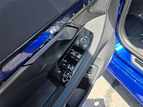 Used 2026 BMW M5 w/ Executive Package AWD/4WD image 19