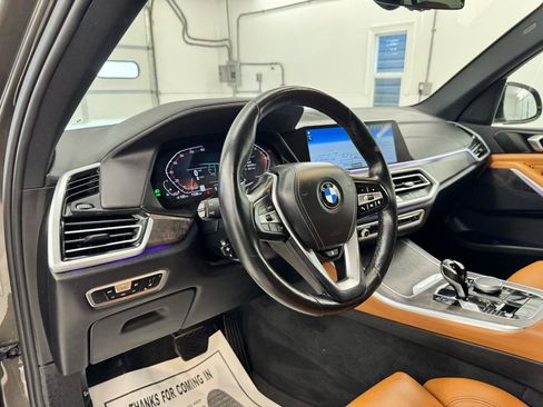 Used 2022 BMW X5 xDrive40i w/ Premium Package AWD/4WD image 19