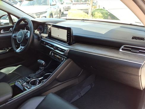 Used 2022 Kia K5 EX w/ EX Premium Package image 11