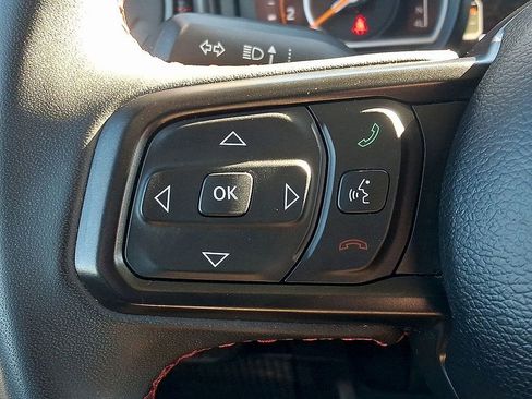 Used 2024 Jeep Wrangler Unlimited Rubicon AWD/4WD image 21