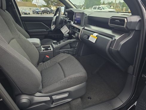 New 2026 Toyota 4Runner SR5 image 16