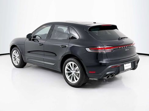 New 2025 Porsche Macan image 3