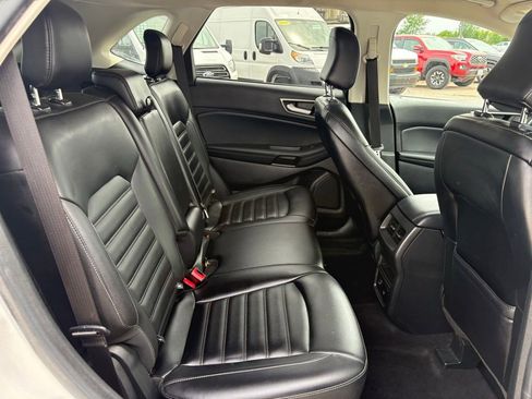 Used 2022 Ford Edge SEL w/ Convenience Package AWD/4WD image 14