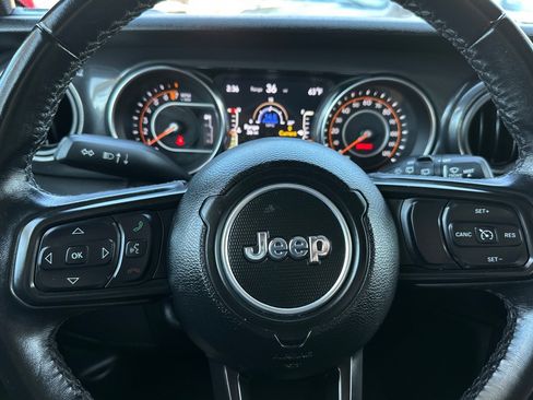 Used 2021 Jeep Wrangler Unlimited Sport image 23