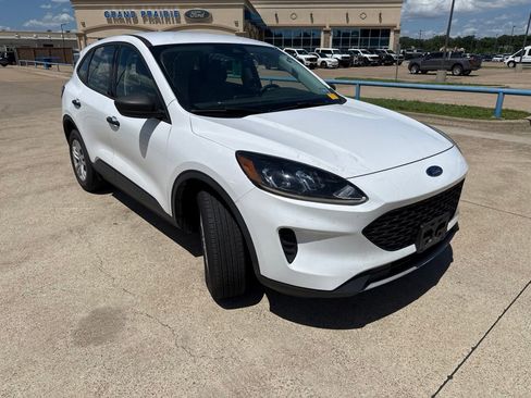 Used 2022 Ford Escape S AWD/4WD image 18